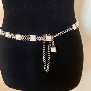 Gorgeous St John Collection link belt